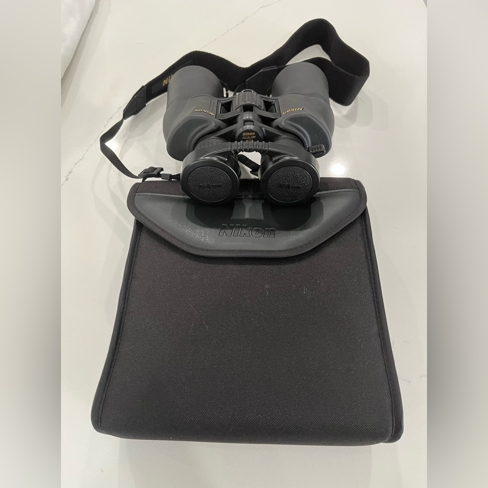 Binoculars Nikon Alcon 10x50 Black Binoculars with case strap & lens covers - Picture 3 of 3